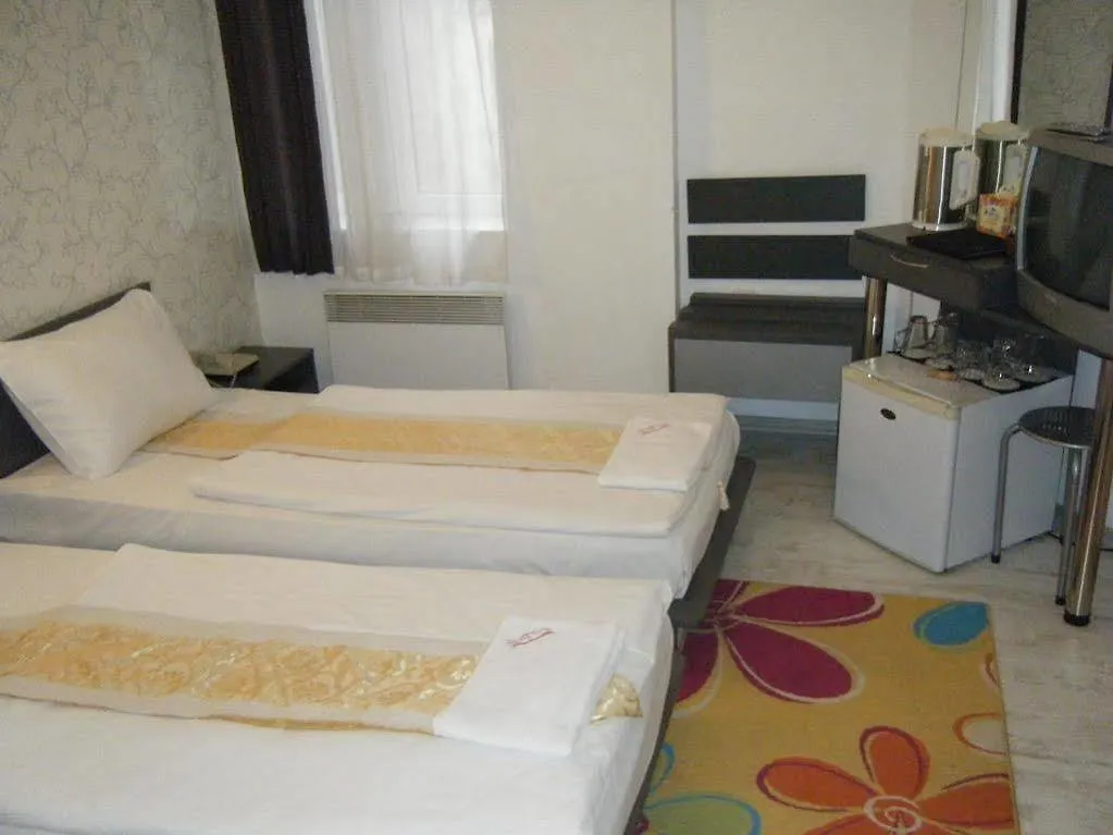 Scotty'S Boutique Hotel Sofia 3*,