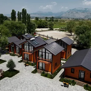 Hysaj Agroturizem منتجع Grilë